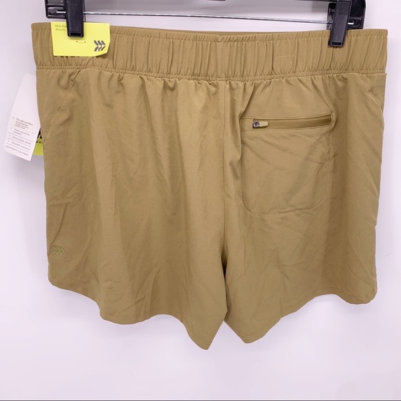 NEW All in Motion Mid Rise Athletic Shorts Size Medium - Picture 5 of 7